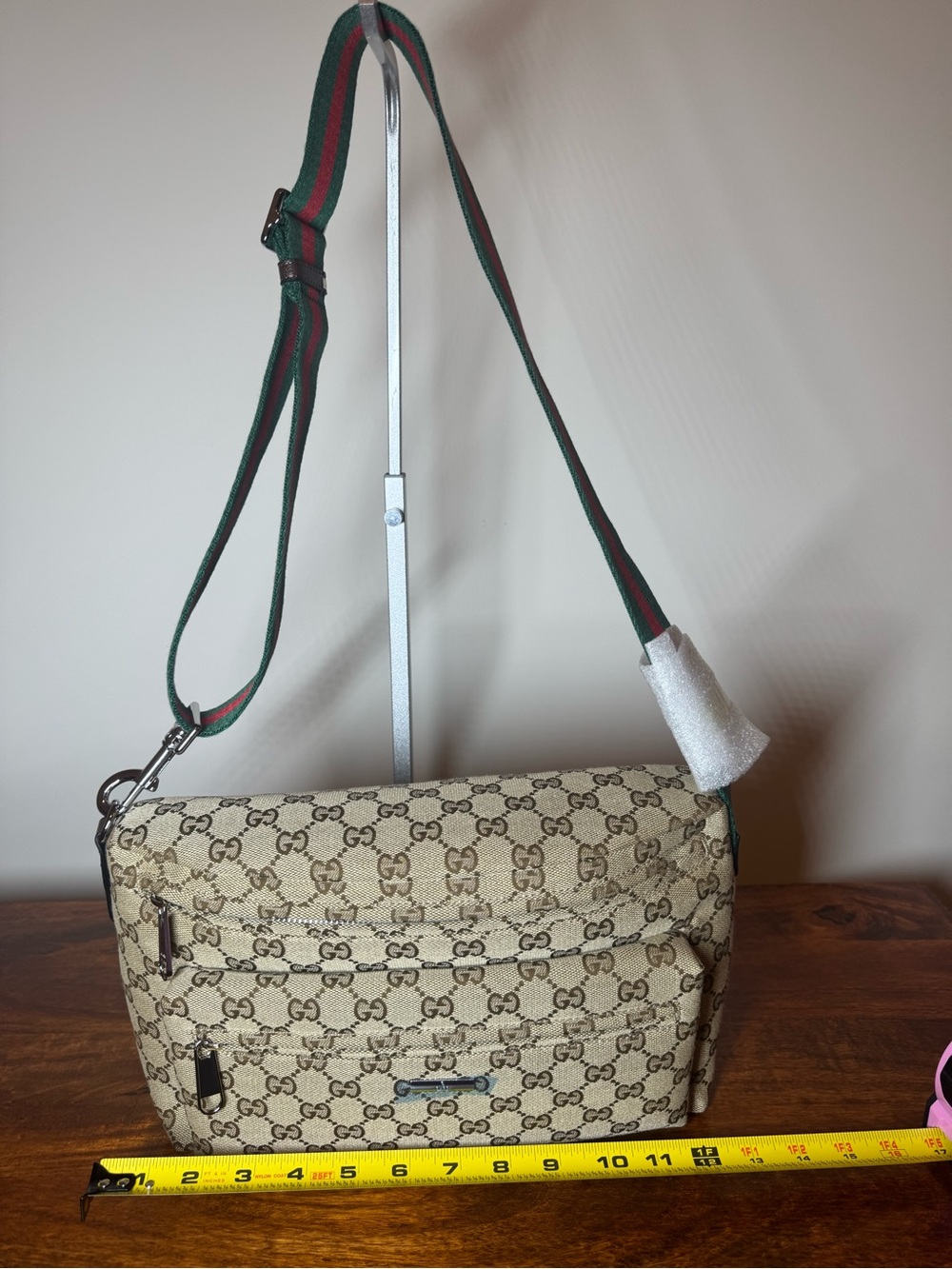 Beige Canvas Crossbody Bag. No Brand.